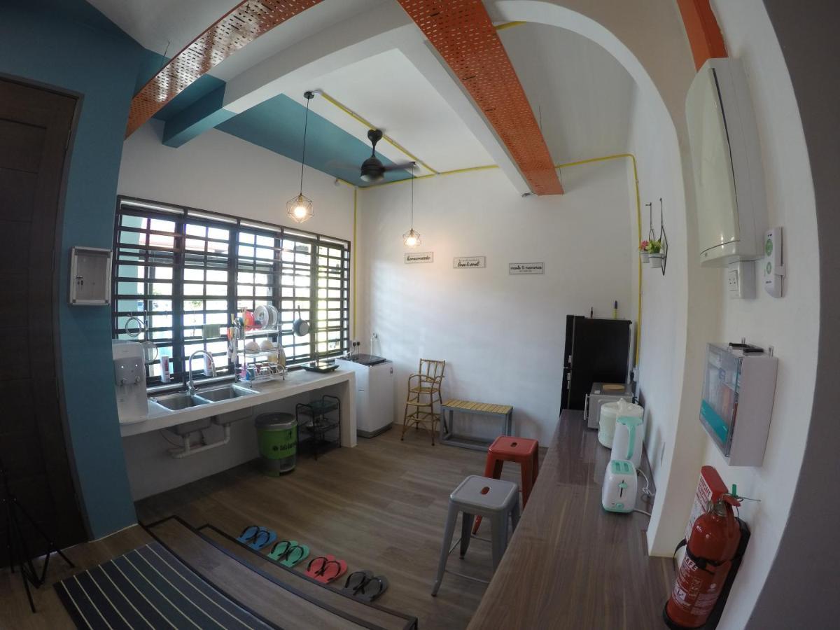 Coco Guesthouse Kemaman Chukai ภายนอก รูปภาพ